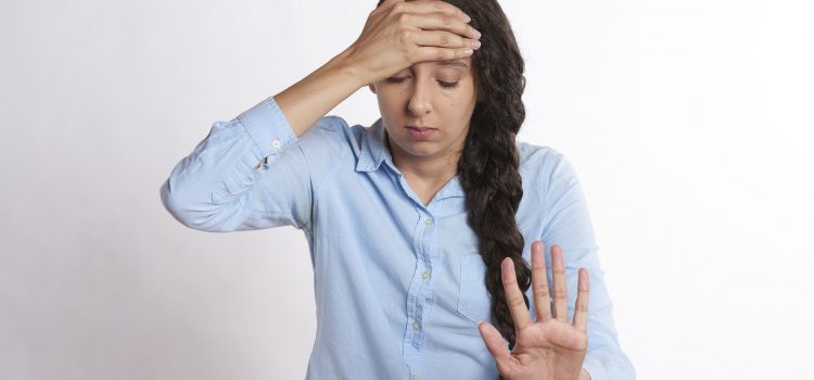 Mal de tête - Comment Traiter Le Mal de Crâne Avec 17 Remèdes Maison (contre la migraine)