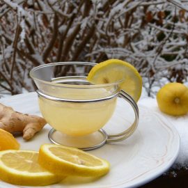 Rhume et Grippe - Comment Les Traiter Avec 35 Remèdes Maison, gingembre, citron, miel, infusion, tisane, neige