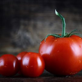 Découvrez Des Avantages Secrets « Santé » De La Tomate - CorpsFiit